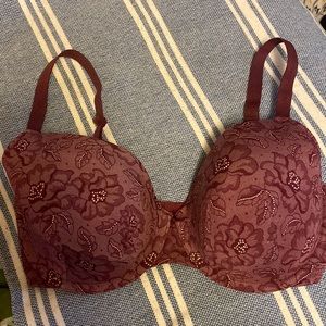 Cacique Lightly Lined T-Shirt Bra (NWOT)